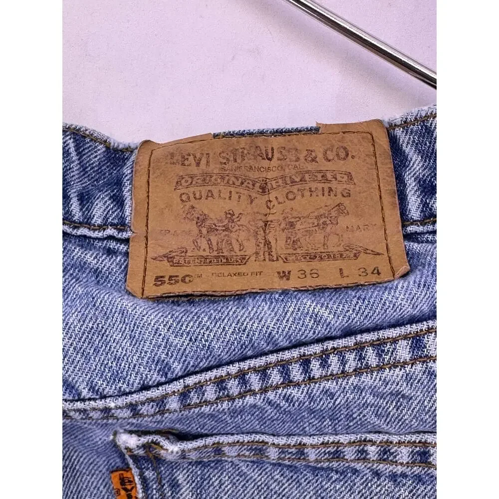 Vint Levi’s 550 Rare Orange Tab Light Blue Jeans Size 36/34